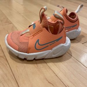 Nike Flex Baby Girl Sneakers Size 3 Peach